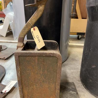 Sale Photo Thumbnail #172