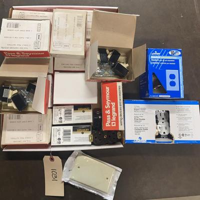 Sale Photo Thumbnail #44