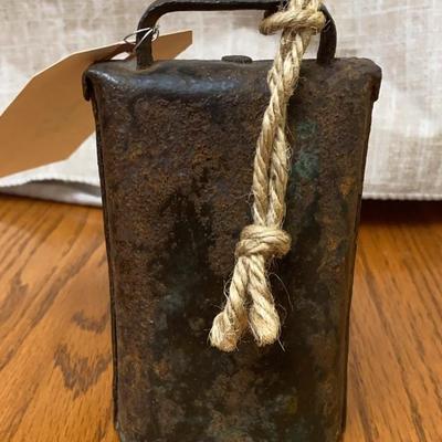 Sale Photo Thumbnail #542