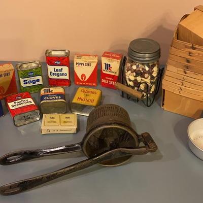 Sale Photo Thumbnail #321