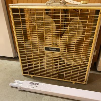 Sale Photo Thumbnail #311