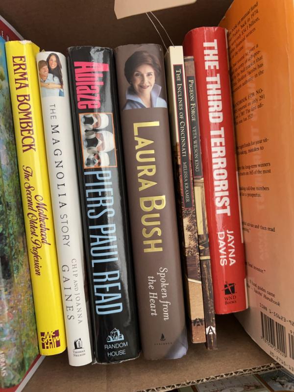 Sale Photo Thumbnail #564