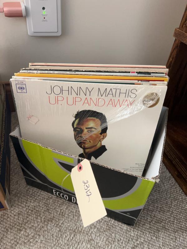 Sale Photo Thumbnail #566