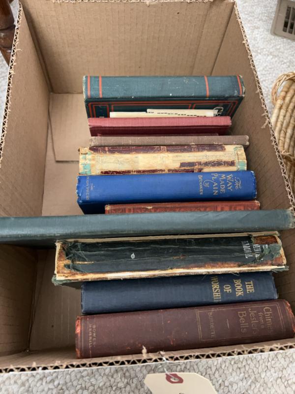 Sale Photo Thumbnail #555