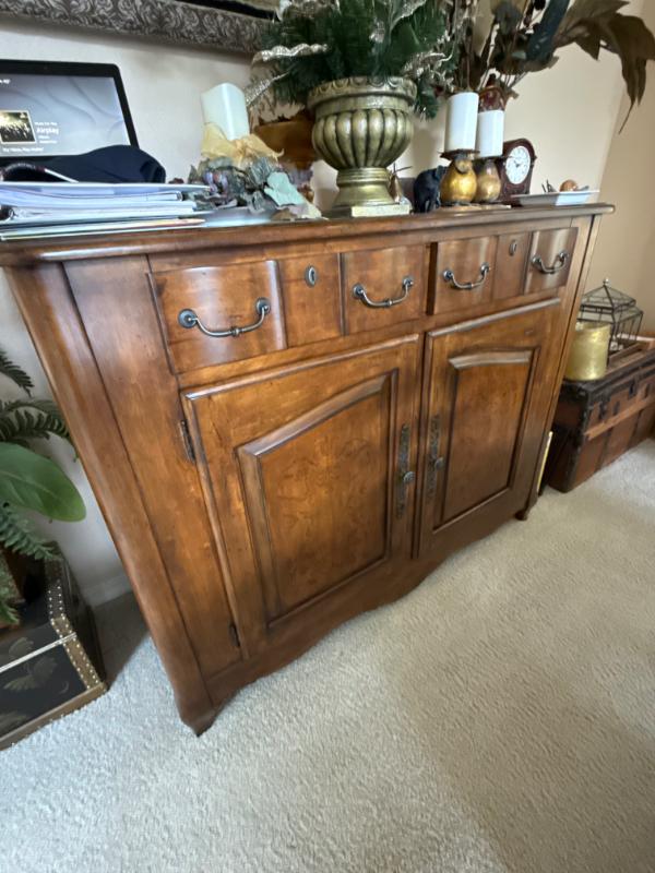 Sale Photo Thumbnail #57