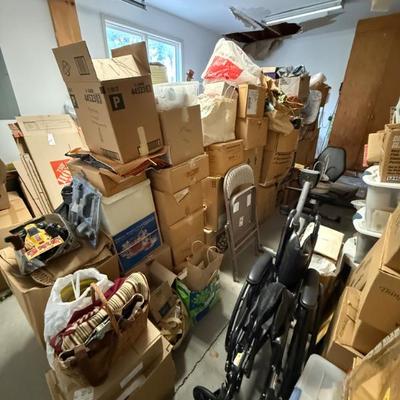 Estate sale photo