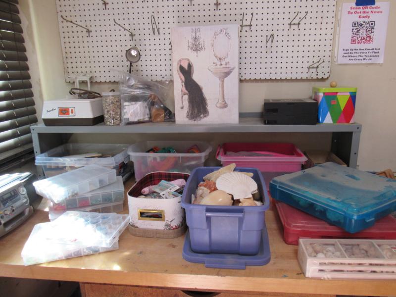 Sale Photo Thumbnail #100