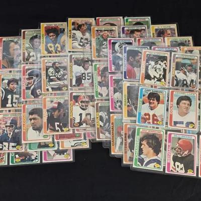 81 1978 Topps Football Cards