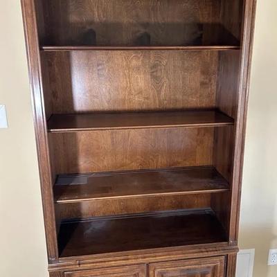 Wooden Bookshelf With Cabinet Storage 