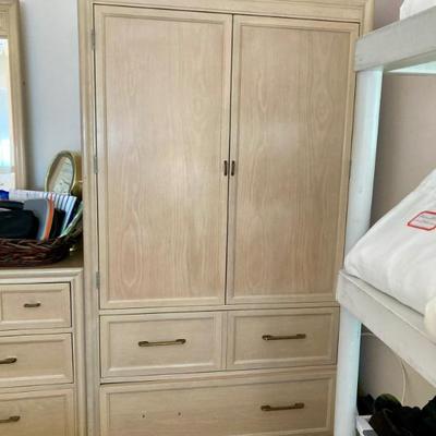 Sale Photo Thumbnail #43