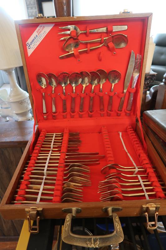 Sale Photo Thumbnail #45