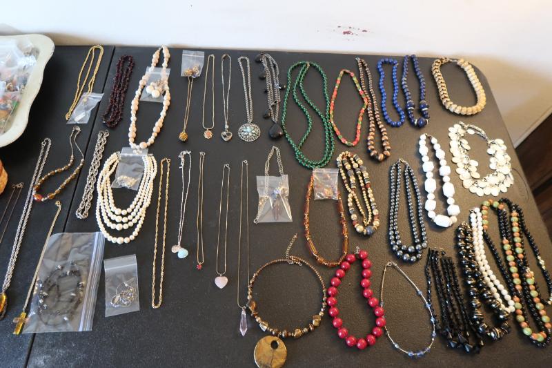 Sale Photo Thumbnail #6