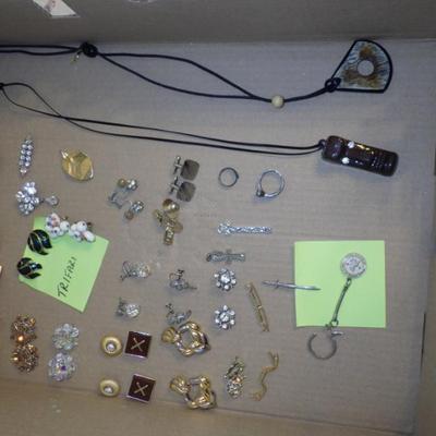 Sale Photo Thumbnail #105