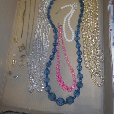 Sale Photo Thumbnail #102