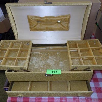 Sale Photo Thumbnail #100