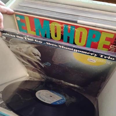 Sale Photo Thumbnail #102