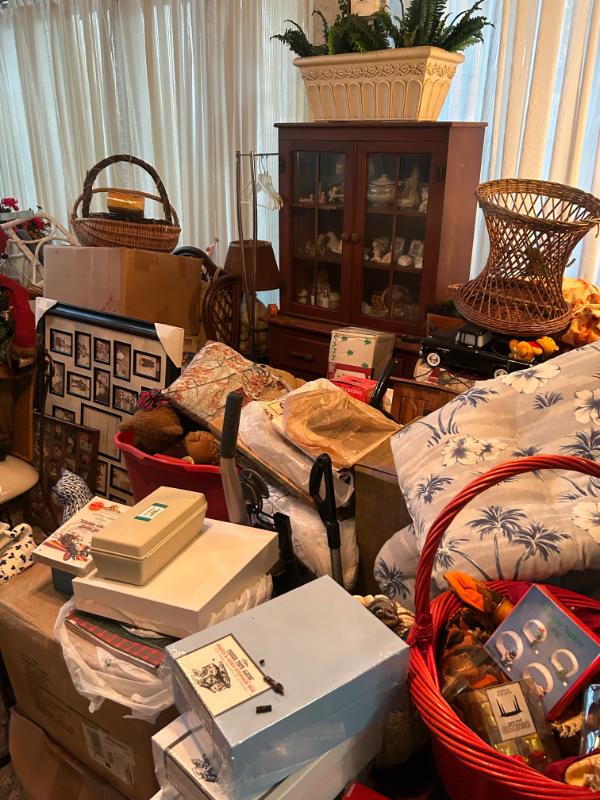 Sale Photo Thumbnail #24