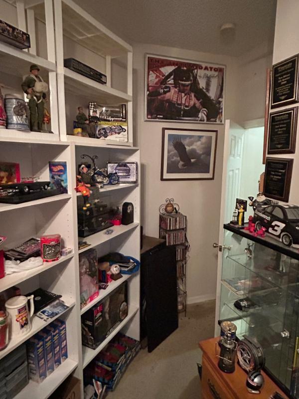 Sale Photo Thumbnail #7