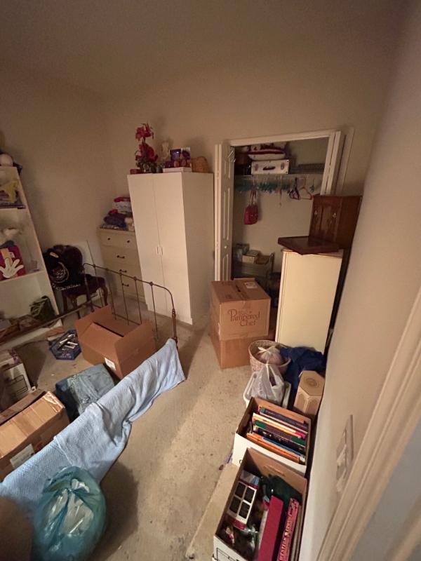 Sale Photo Thumbnail #10