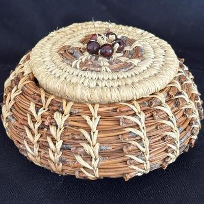 Small Pine Needle Coushatta Basket