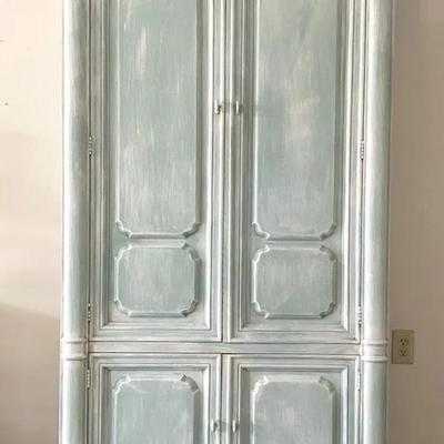 Thomasville Armoire 