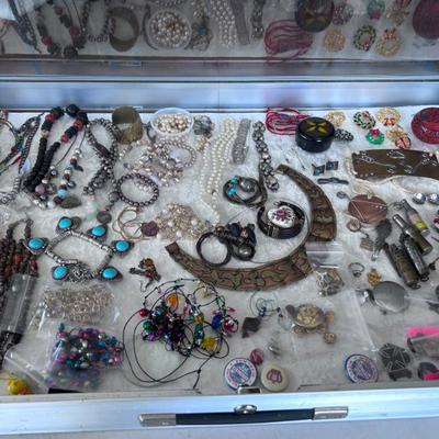 Sale Photo Thumbnail #16