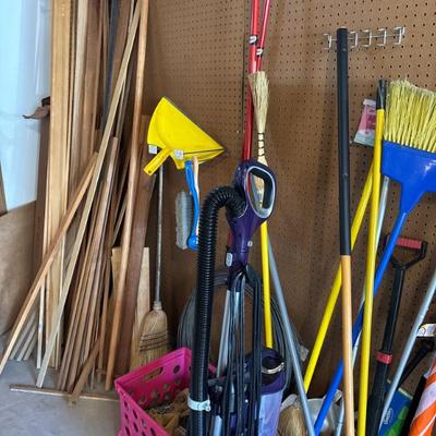 Sale Photo Thumbnail #100