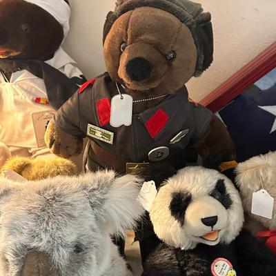 Sale Photo Thumbnail #137