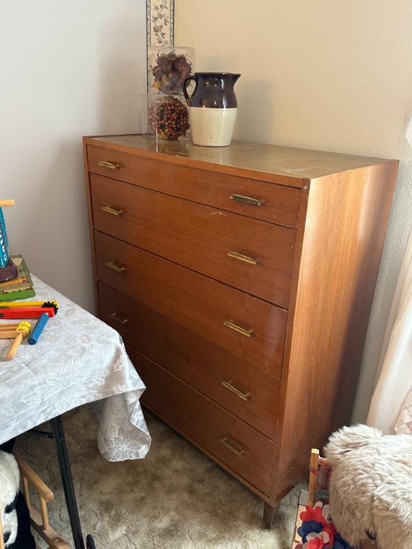 Sale Photo Thumbnail #264