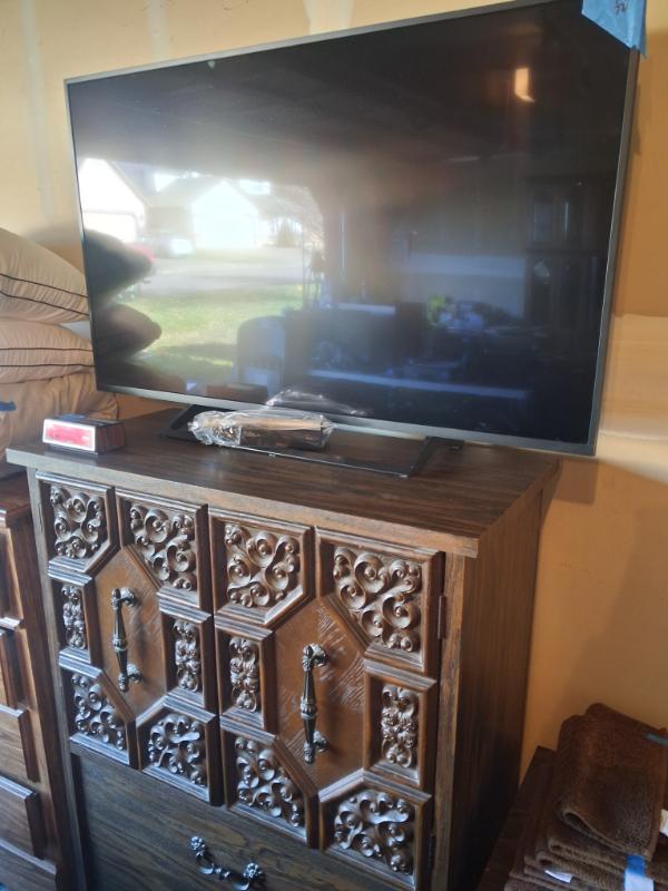 Sale Photo Thumbnail #4