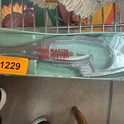 Sale Photo Thumbnail #269