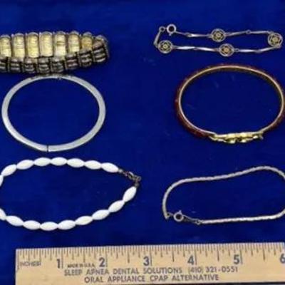 Costume Bracelets Inc. Trifari