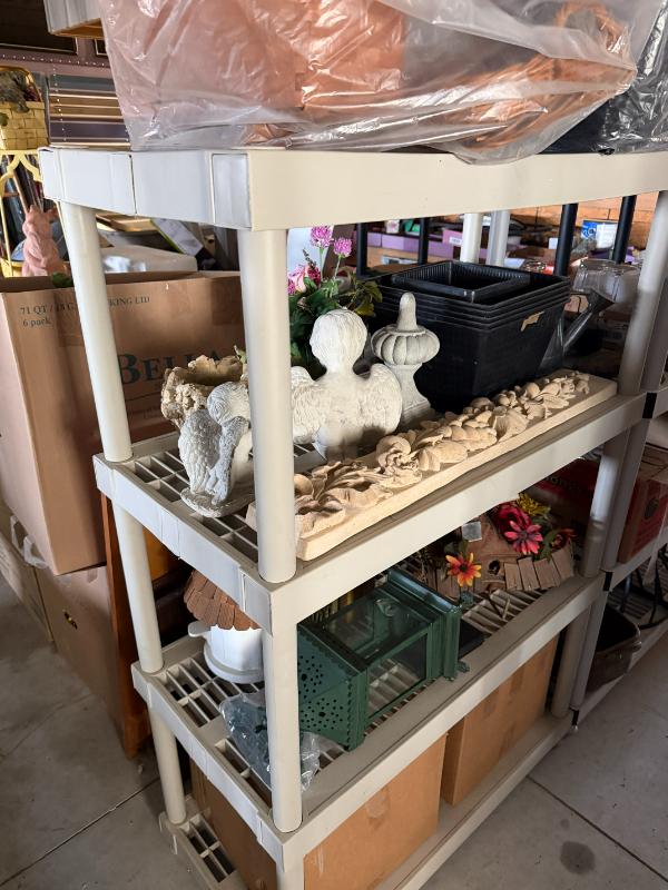 Sale Photo Thumbnail #11