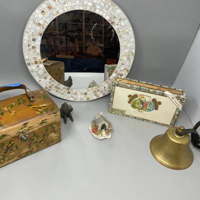 Household Goods/Decor Assortment