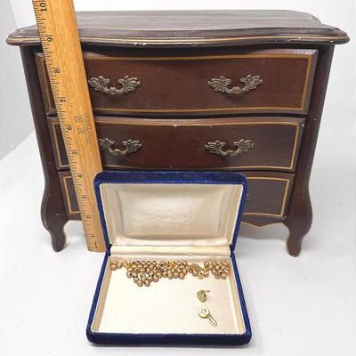 Bead Necklace Project, And Pivoting Earrings 