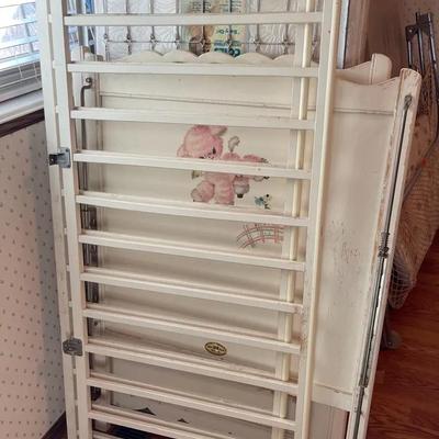 Vintage “McGraw Edison” Little Folks Lamb Baby Crib