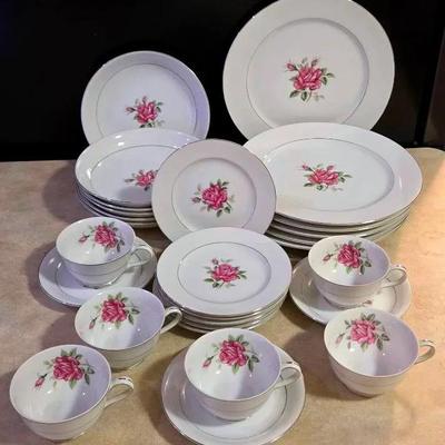 "Brittany Rose" Tableware Set