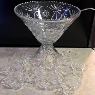 "Anchor Hocking" Early American Punch Bowl Set