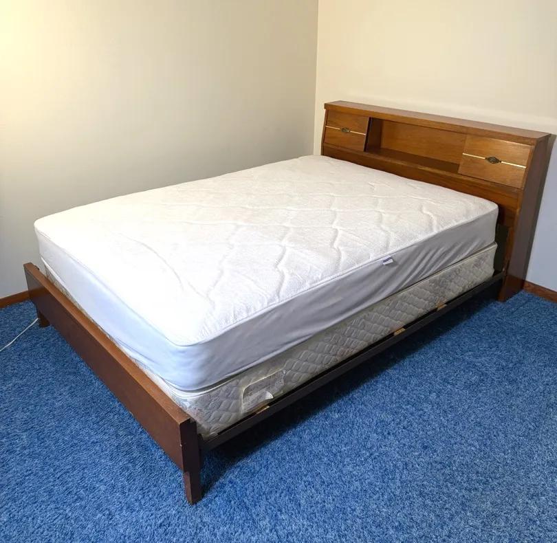 Sale Photo Thumbnail #42