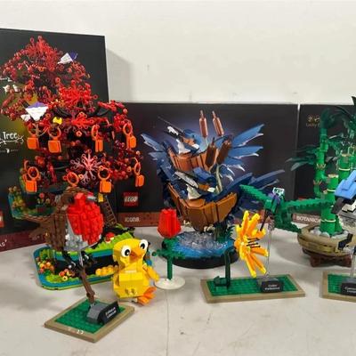 LEGO Lot - Birds and Plants