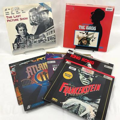 Laserdiscs Lot 3 Including The Birds, The Last Picture Show And More