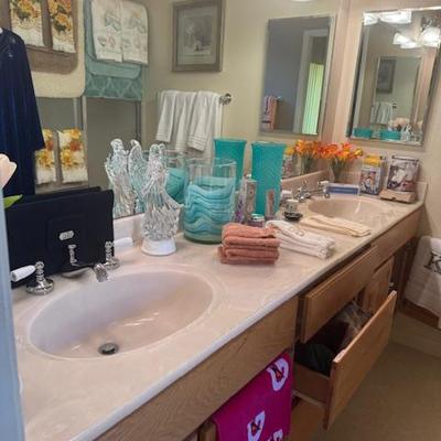 Sale Photo Thumbnail #54