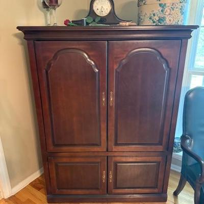 Sale Photo Thumbnail #368