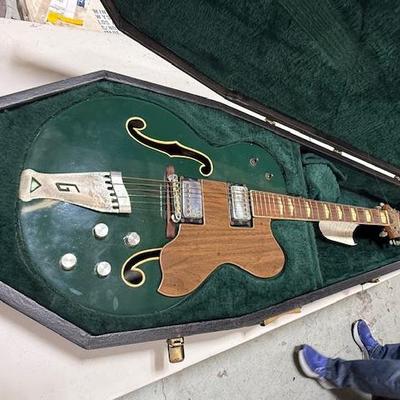 Sale Photo Thumbnail #296