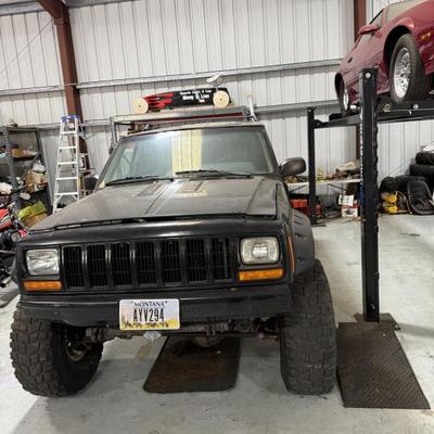 Sale Photo Thumbnail #132