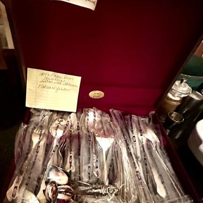 Sale Photo Thumbnail #52