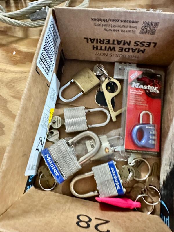 Sale Photo Thumbnail #283