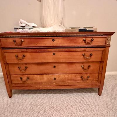 Sale Photo Thumbnail #228