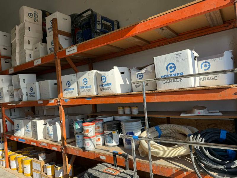 Sale Photo Thumbnail #25