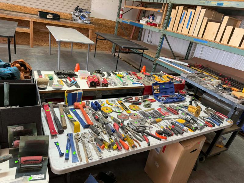 Sale Photo Thumbnail #48